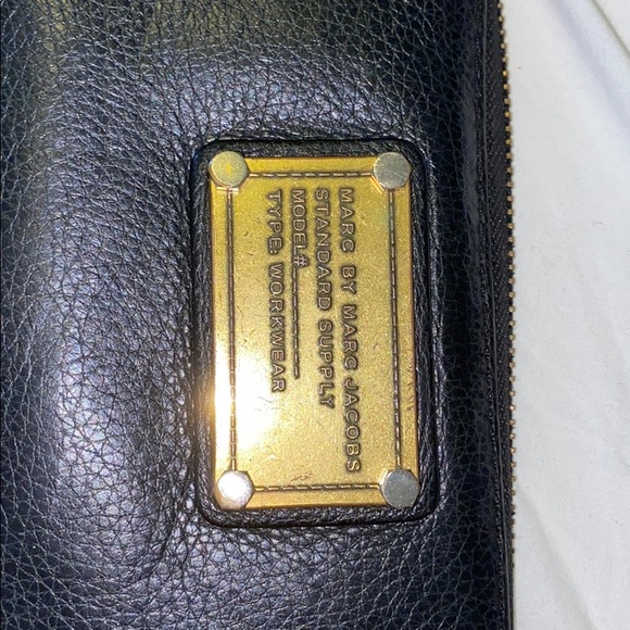 Marc by Marc Jacobs Wallet - Picture 9 of 9